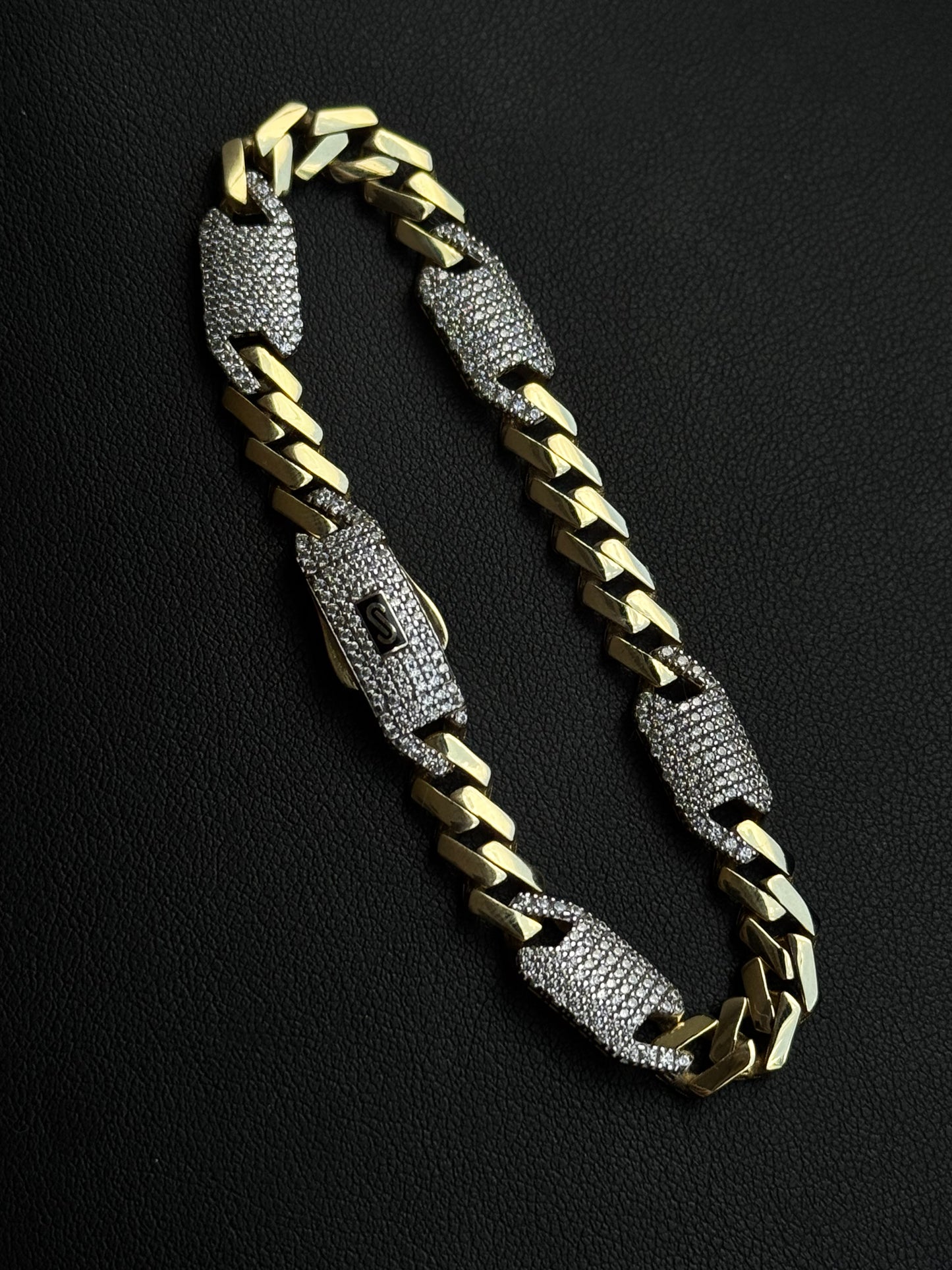 Monaco Shade Piedra 10k